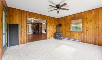 117 Taylor Woods Rd, Belgrade, ME 04917