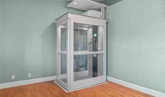 623 RED OAK Cir 109, Altamonte Springs, FL 32701