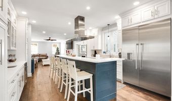 19 Woodhill Hooksett Rd, Bow, NH 03304