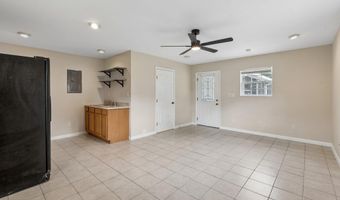 27 Chantilly Ter, Bay St. Louis, MS 39520