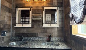 138 N Pierce St, Adams, WI 53910