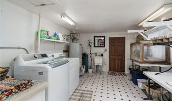 43 N Woodard Ave, Absarokee, MT 59001