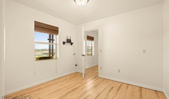 321 E Tobiano Trl, Belgrade, MT 59714