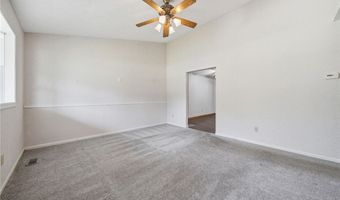 5390 Savannah Dr, Ashtabula, OH 44004