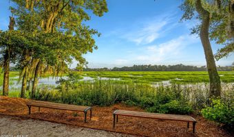 2 Creeks End Ln, Beaufort, SC 29902