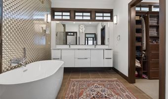 899 Skyevale NE, Ada, MI 49301