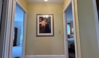 23 Holland St, Bangor, ME 04401