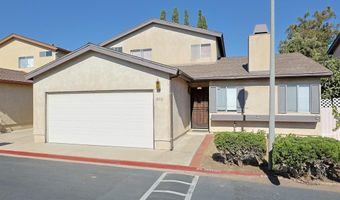 8516 Lake Bluffs Cir, Spring Valley, CA 91977