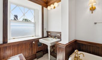 211 Cedar Ave, Allenhurst, NJ 07711