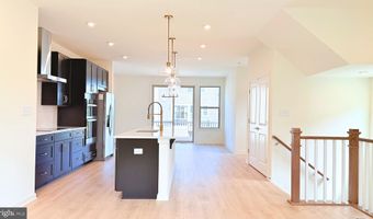 43800 MYSTIC MAROON Ter, Ashburn, VA 20147
