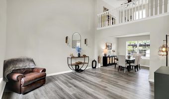 7589 Fox Tail Cir, Avon, IN 46123