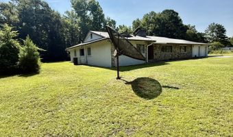 1474 Mandella Rd, Bonneau, SC 29431