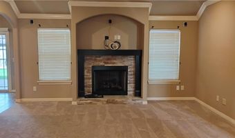 1911 Cypress St, Bentonville, AR 72713