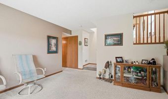 6435 157th St W, Apple Valley, MN 55124