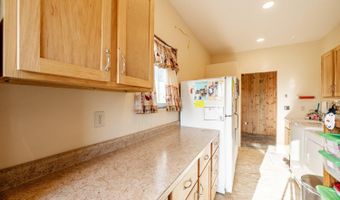 495 Rock Creek Rd, Buffalo, WY 82834