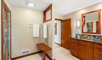 5870 Persimmon Dr, Fitchburg, WI 53711