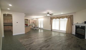 320 Remington Way Dr, Ballwin, MO 63021