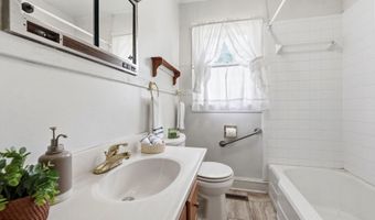 201 Sterling St, Asheboro, NC 27203