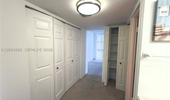 3675 N Country Club Dr 109, Aventura, FL 33180
