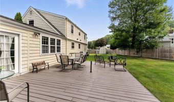 10 Mark Dr, Cranston, RI 02920