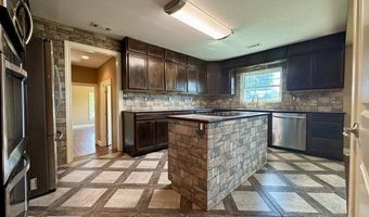 3810 N Rainbow Farm Rd, Bentonville, AR 72713