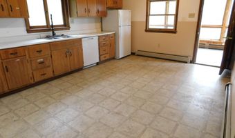 81 S Main St, Athens, ME 04912