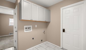 8114 Pickard Ave NE, Albuquerque, NM 87110