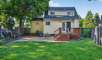 3912 Lake Rd W, Ashtabula, OH 44004