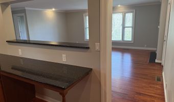 16 Canterbury, Athens, OH 45701