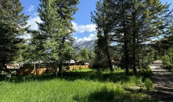 712 STOOR Dr, Alpine, WY 83128