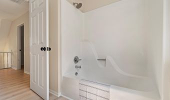 1121 COLONIAL Dr, Alabaster, AL 35007
