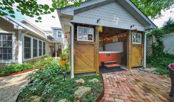5596 Walnut St, Augusta, MO 63332