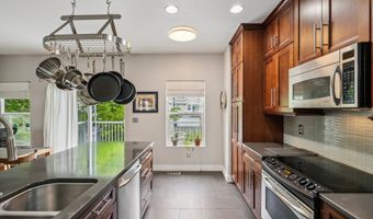16040 SW AUDUBON St 101, Beaverton, OR 97003
