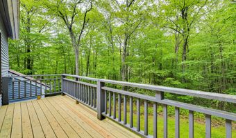 31 Wildwood Dr, Columbia, CT 06237