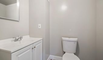 15950 ALAMEDA Dr, Bowie, MD 20716