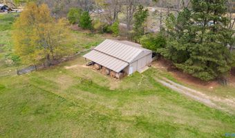2072 Walnut St, Albertville, AL 35950