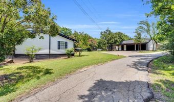 100 Chambers Dr, Alvarado, TX 76009