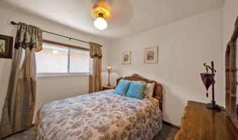 6710 Whispering Canyon Dr, Anderson, CA 96007