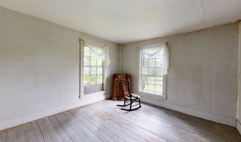 10 Picnic Hill Rd, Albany Twp., ME 04217