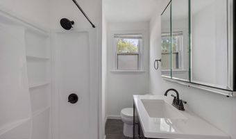 108 Bucknell Ave, Villas, NJ 08251