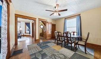 325 W 5th St, Auburn, IN 46706
