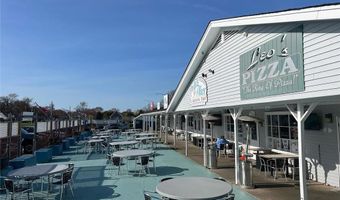 909 BOSTON NECK Rd, Narragansett, RI 02882