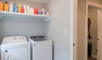 502 Hutchinson Ave, Adel, GA 31620