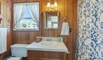 1651 Alligator Dr, Alligator Point, FL 32346