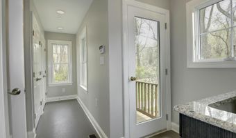 5 WAVELAND FARMS Rd, Annapolis, MD 21409
