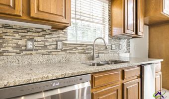 355 Old Oak Rd, Macon, GA 31216