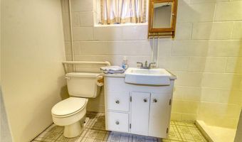 711 Benton St, Anoka, MN 55303