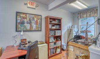 240 E CAMDEN WYOMING Ave, Camden, DE 19934