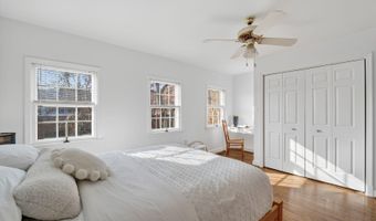 203 PRINCESS St, Alexandria, VA 22314