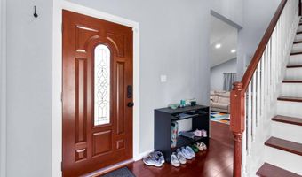 15811 Perkins Ln, Bowie, MD 20716